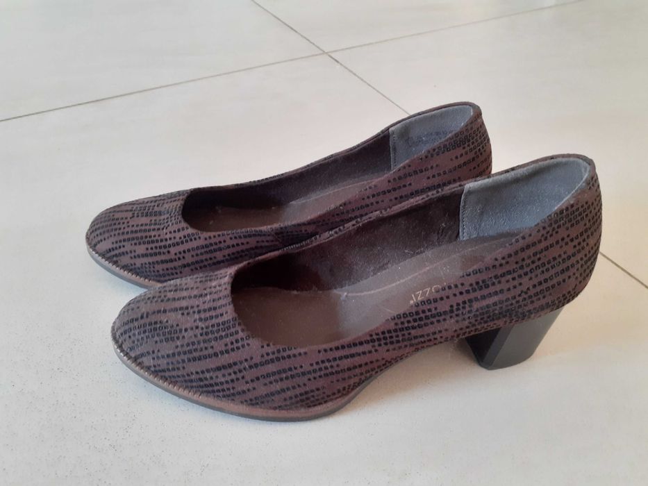 Nowe buty damskie półbuty 41 Marco Tozzi wsuwane obcas