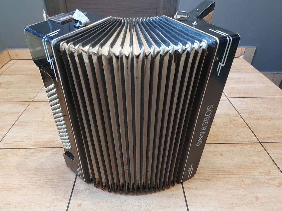 Akordeon Soberano 80 bas włoski