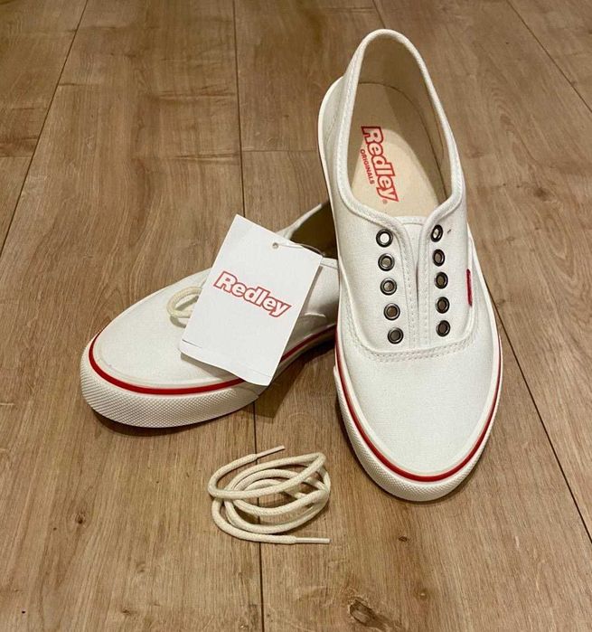 Tenis Redley novos e originais tamanho 44 e 42