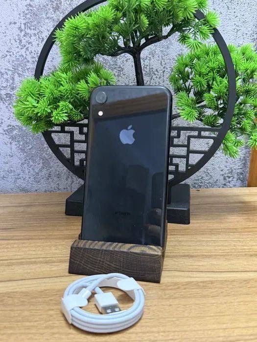 Продам iPhone Xr/64 gb