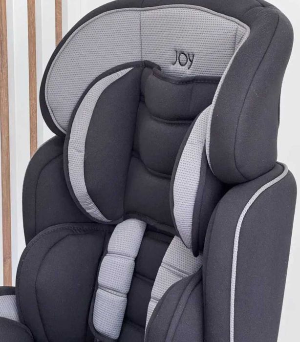 Дитяче автокрісло 9-36 кг універсальне з бустером joy