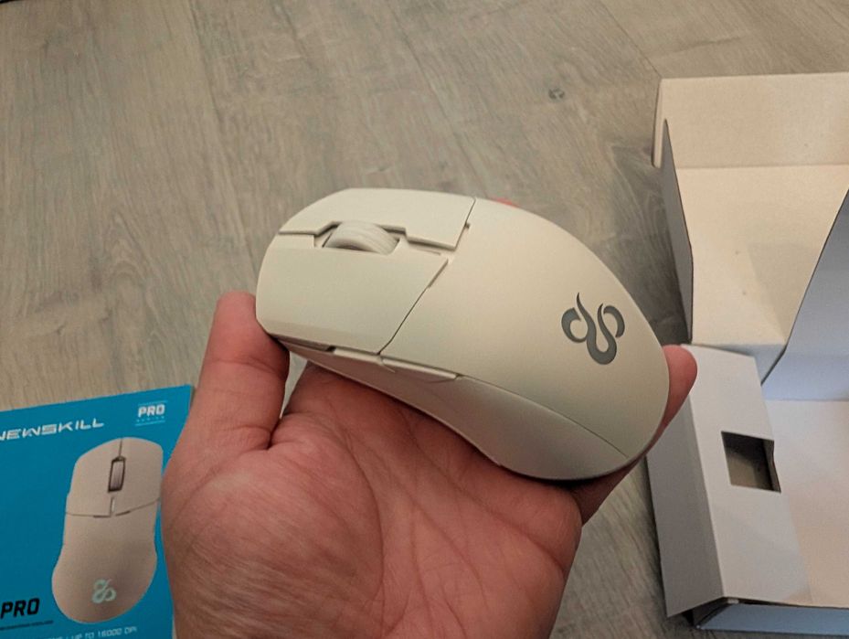 Newskill Chiron PRO Rato Gaming Sem Fios RGB 16000DPI Branco