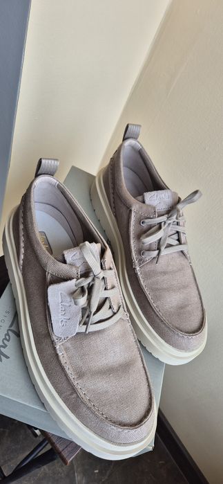 Продам літні туфлі Clarks