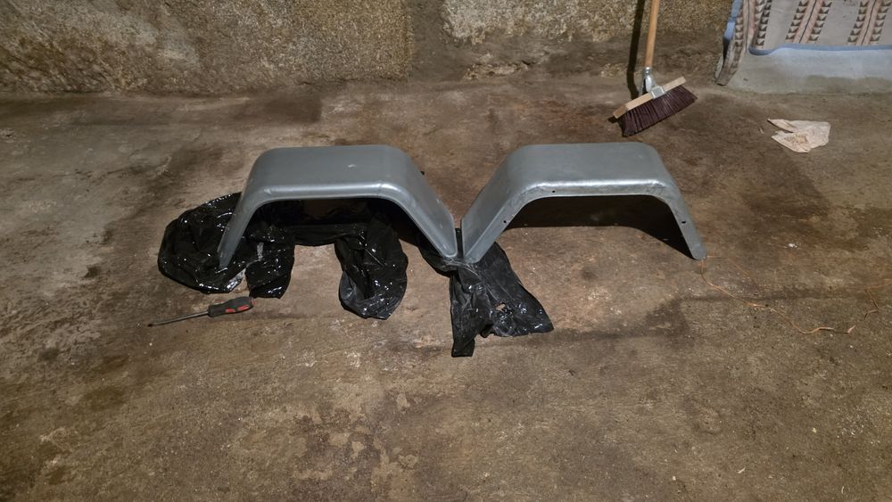 Par de Guarda Lamas Reboque