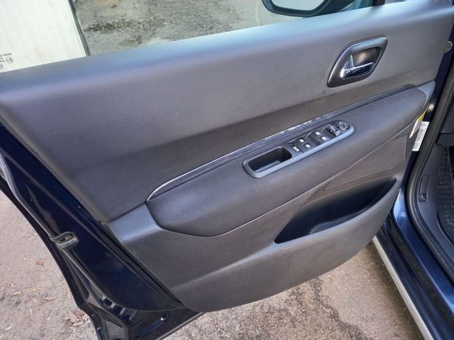 Продам машину терміново знаходиться в місті Миколаїв