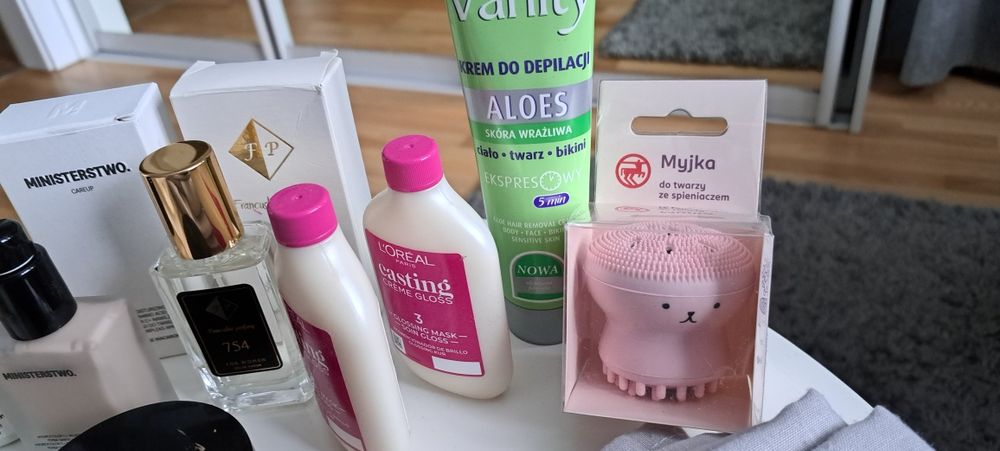 Mega zestaw kosmetyczny/ łazienkowy/ higieniczne.