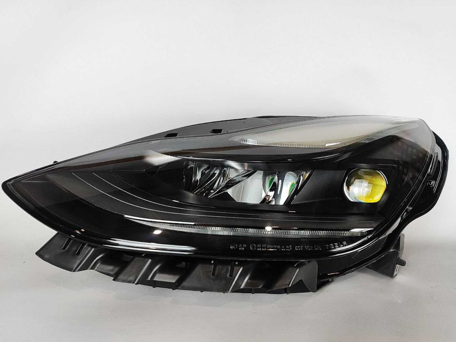 Tesla Model 3 Y фари рест дорест