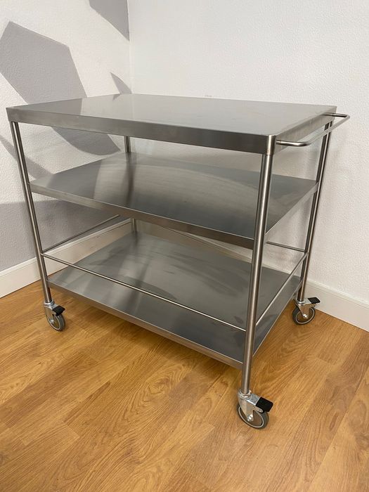 Bancada de Inox com rodas