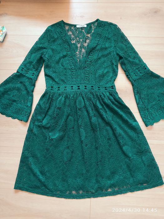 Koronkowa sukienka Lilie Rose r.36/38