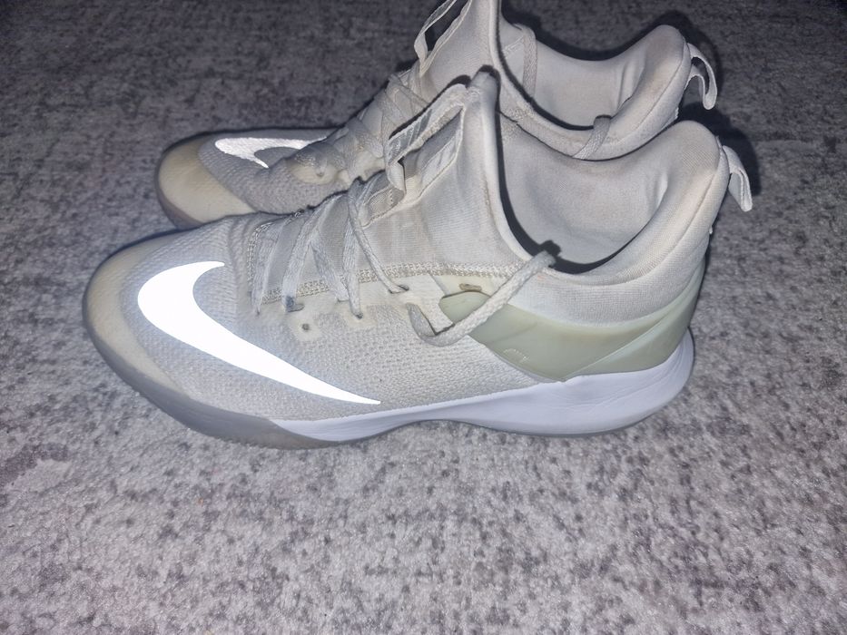 Nike  zoom  shift