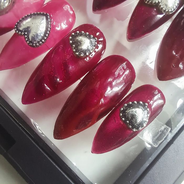 Czerwone Jelly Nails Tipsy Migdałki Press On nails