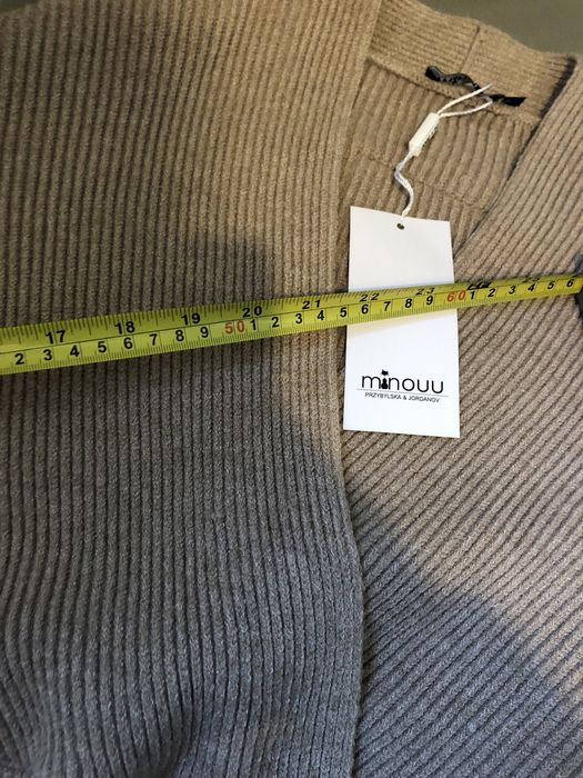 Sweter S/M Minouu beżowy