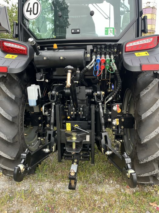 NOWY Ciągnik FOTRAK 75 KM silnik 3l 4 cylindry Dostawa z TUZ TUR Pług