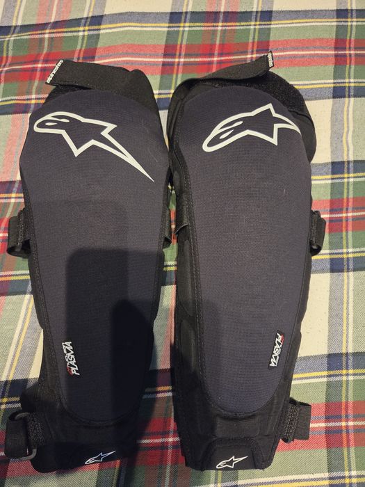 Joelheiras alpinestar a-impact plasma pro