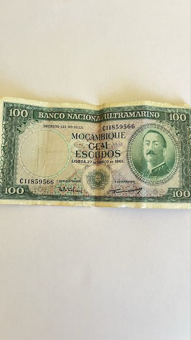 Nota 100 escudos
