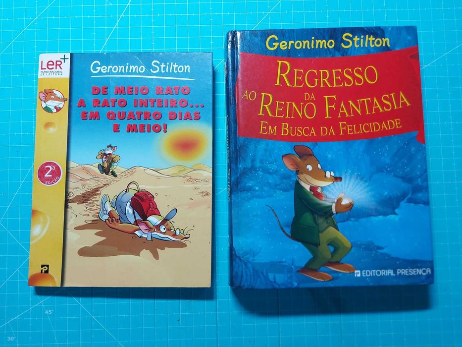 Conjunto de 65 livros