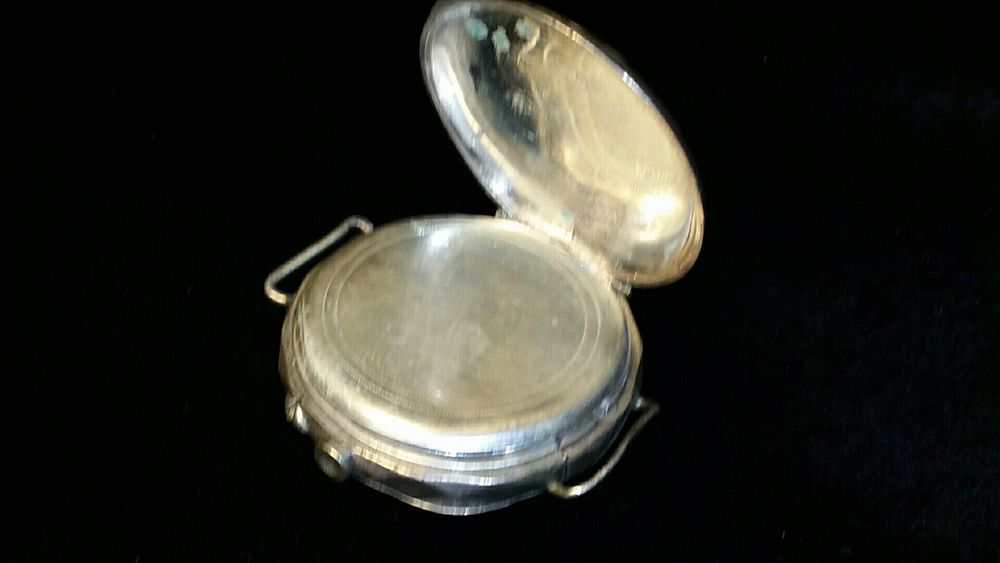 Relógio antigo de pulso em prata