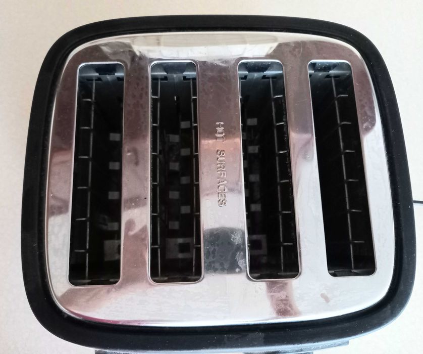 Toster Russell Hobbs