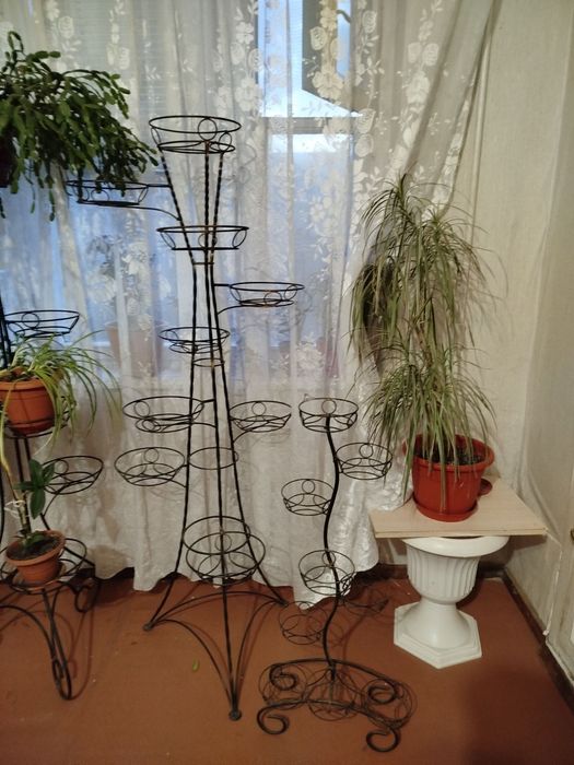 Подставки под цветы