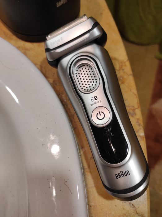 Máquina de barbear Braun Series S9
