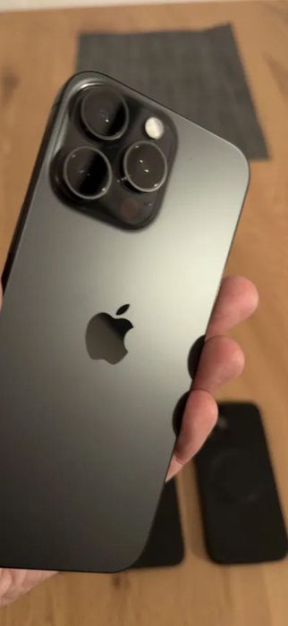 iPhone 13 Pro Max  
512GB