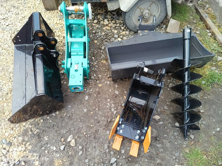 Usługi minikoparką traktorem glebogryzarką separacyjną koszenie