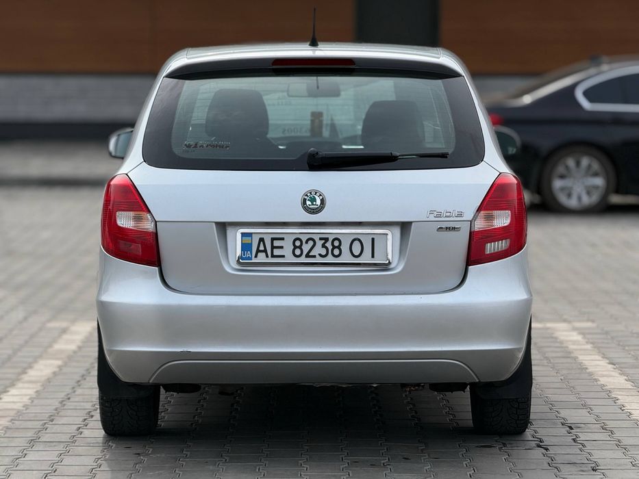 Продам Skoda Fabia 1.6 дизель 2011
