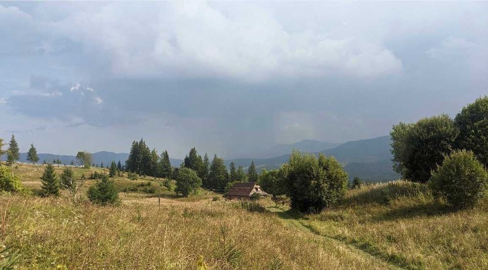 Продається земельна ділянка в Яблуниці