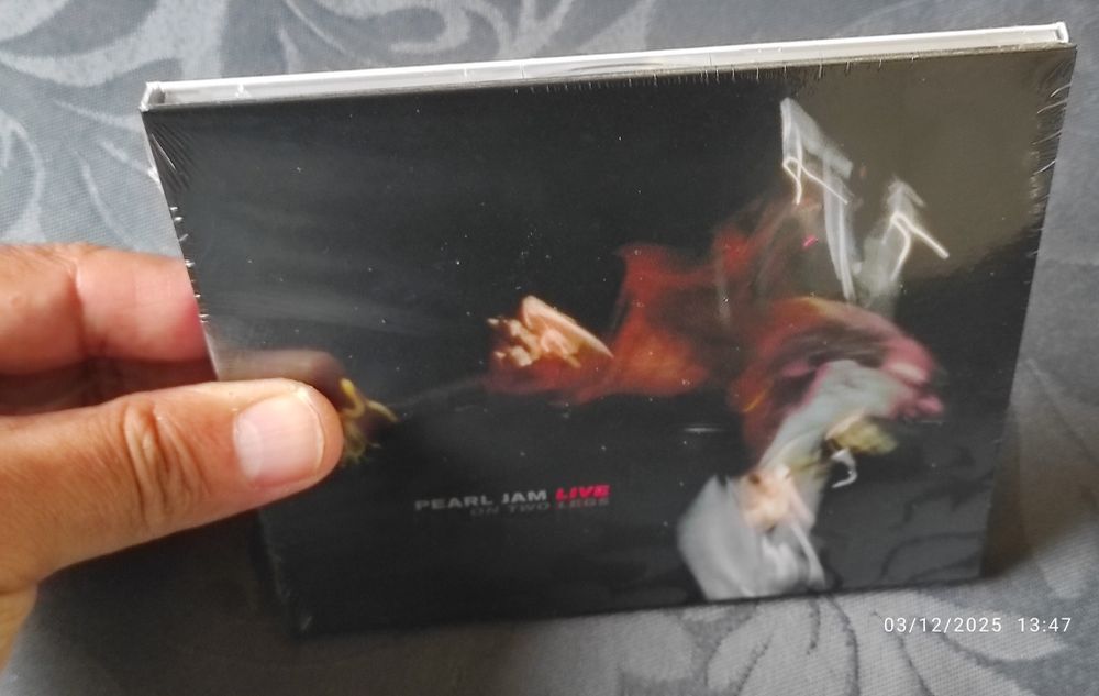 Pearl Jam - Live On Two Legs CD433634108213841922