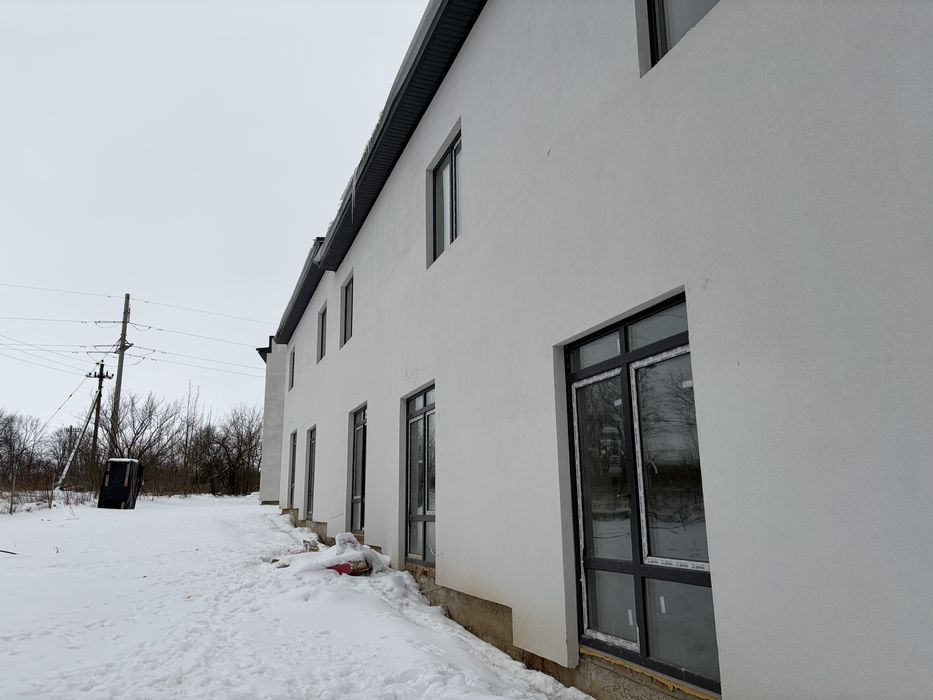 Продаж таунхауса з ремонтом від забудовника! Поруч ТЦ, АТБ, транспорт