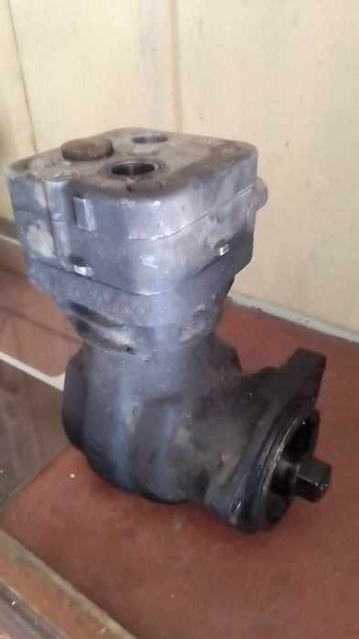 Продам запчастини 836 дигун від МАN 18.220