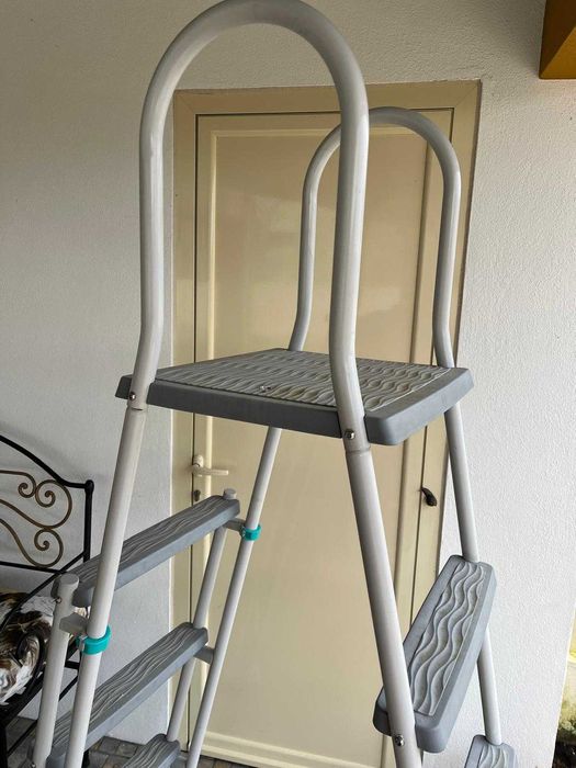 Escadas para piscina Gre Ref 08412081302768