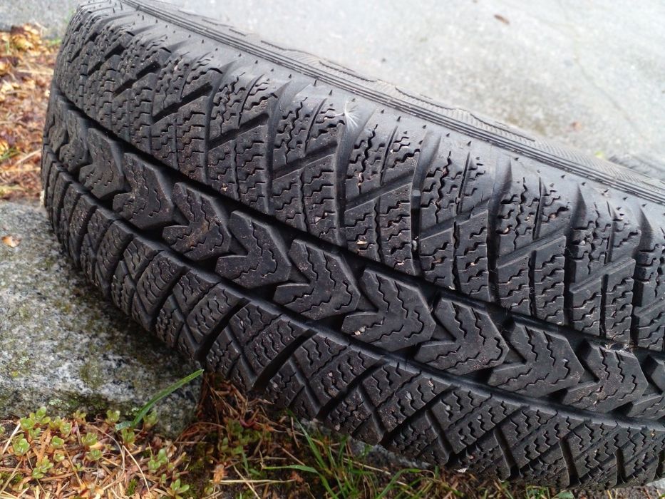 Продам.зимню.гуму.на.дисках.до.таврії