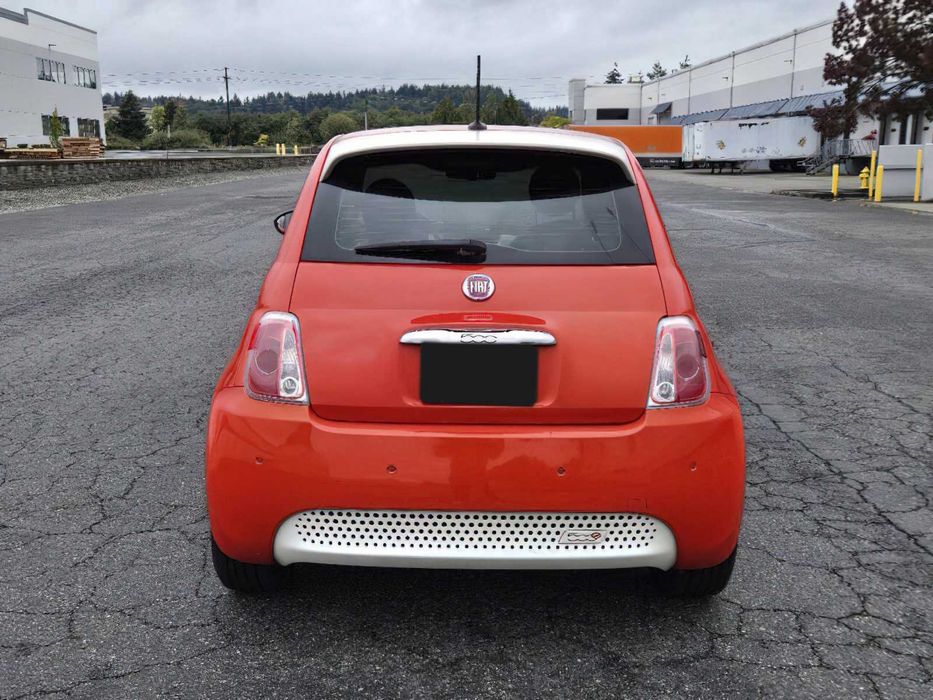 FIAT 500e      2015