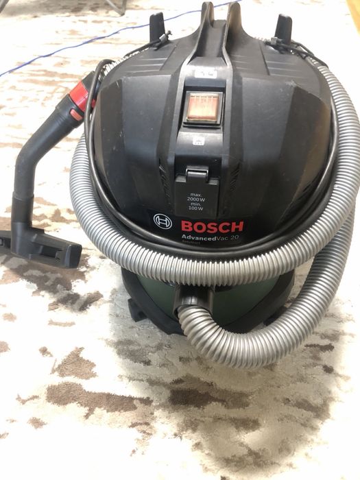 Будівельний пилосос Bosch AdvancedVac 20 з комплектації тільке те що на фото