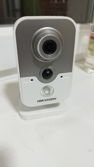 Hikvision camera DS-2CE38D8T-PIR
