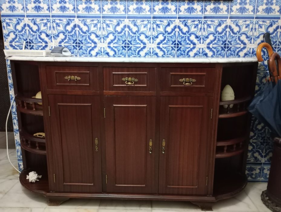 Conjunto Cómoda e Espelho