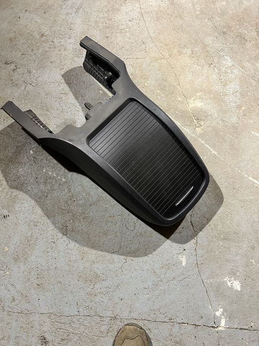 Schowek uchwyt na napoje mercedes v klasa w447