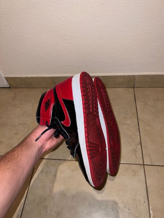Air Jordan 1 High Patent Red