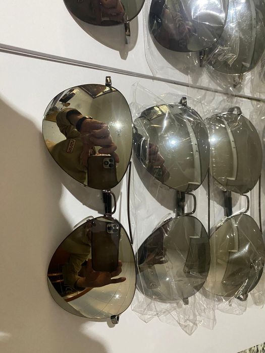 Oculos de Sol, novos , 100 unidades para revenda