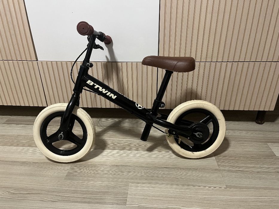 Rowerek biegowy b-twin