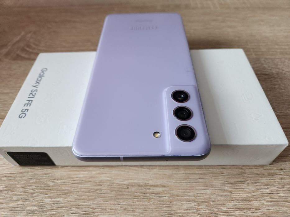 Samsung Galaxy S21 FE 5G Lavender Snapdragon Идеал