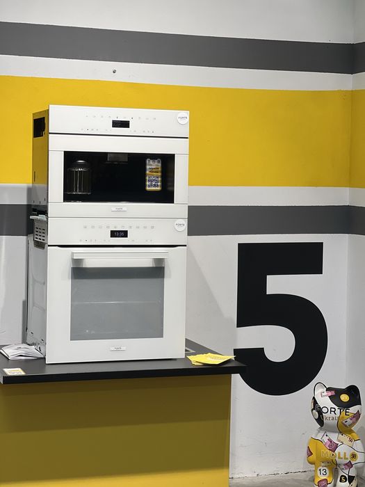 ®️EXCLUSIVE. Духова шафа H7460B та кавомашина CVA7440. White. Miele