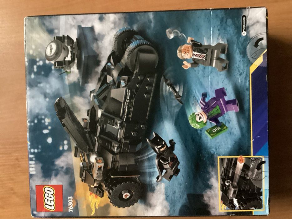 Конструктор LEGO Super Heroes Бетмен Тумблер проти Двуликого та Джокер