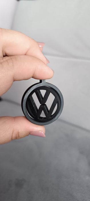 Breloczek z logo marki Twojego  samochodu