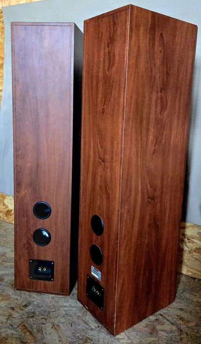 Par de Colunas 3 Vias MAGNAT MONITOR 1000