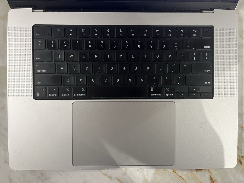 MacBook Pro 16" - M1 Pro