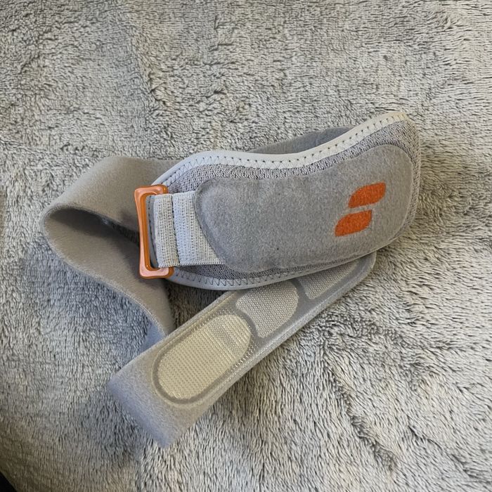 Ортез наколінний