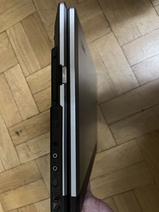 Ноутбук ASUS A6000