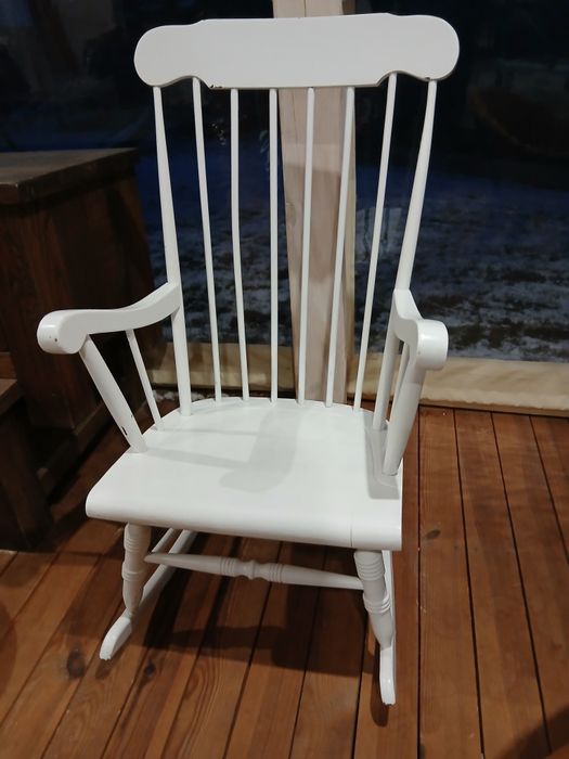 Fotel bujany typu windsor